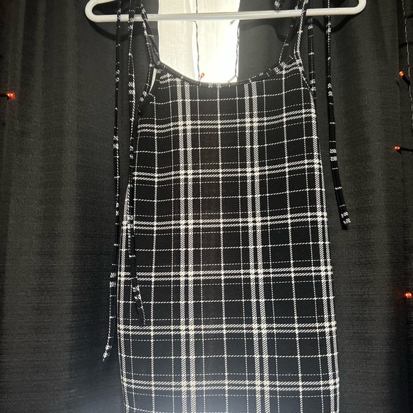 Plaid dress - Picture 6 of 9